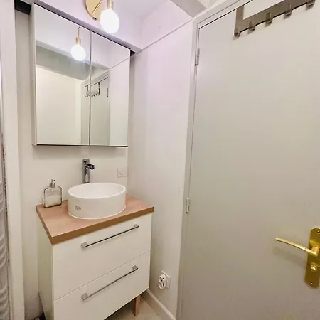 Duplex A 2 Min Des Arenes Et De La Maison Carree